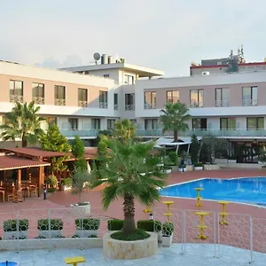 https://resort-te-stela-spa.albaniahotels.org