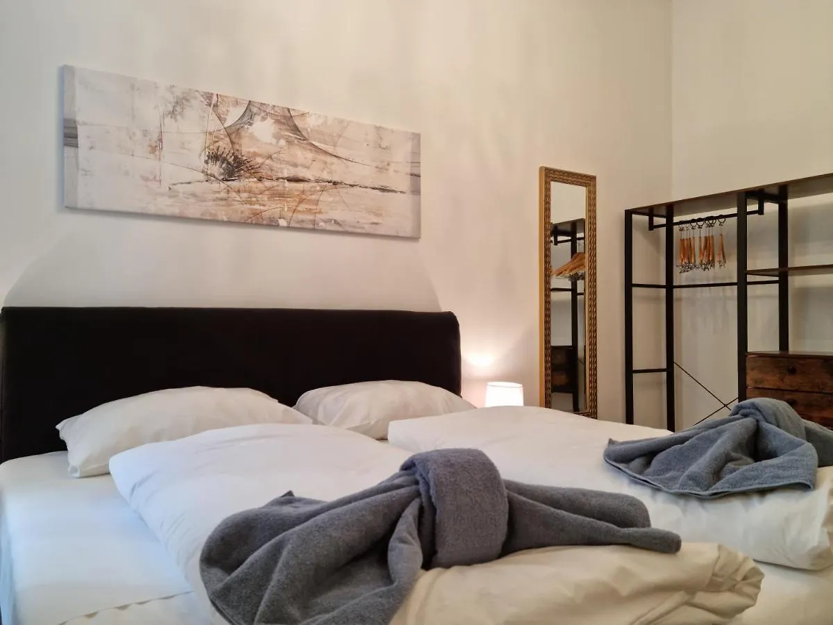 Pensionat Pension Mozart - Newly Renovated Wien