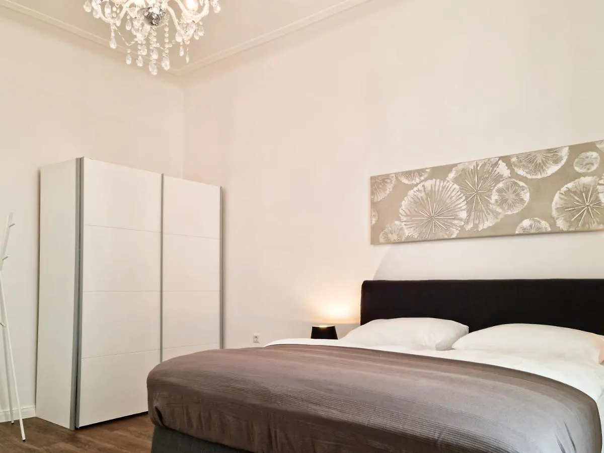 Pension Mozart - Newly Renovated ウィーン