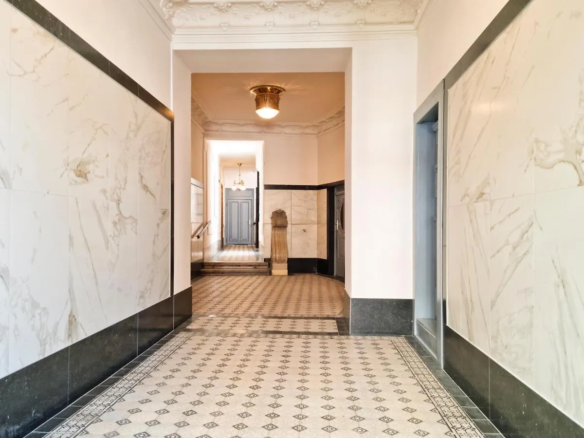 ゲストハウス Pension Mozart - Newly Renovated ウィーン