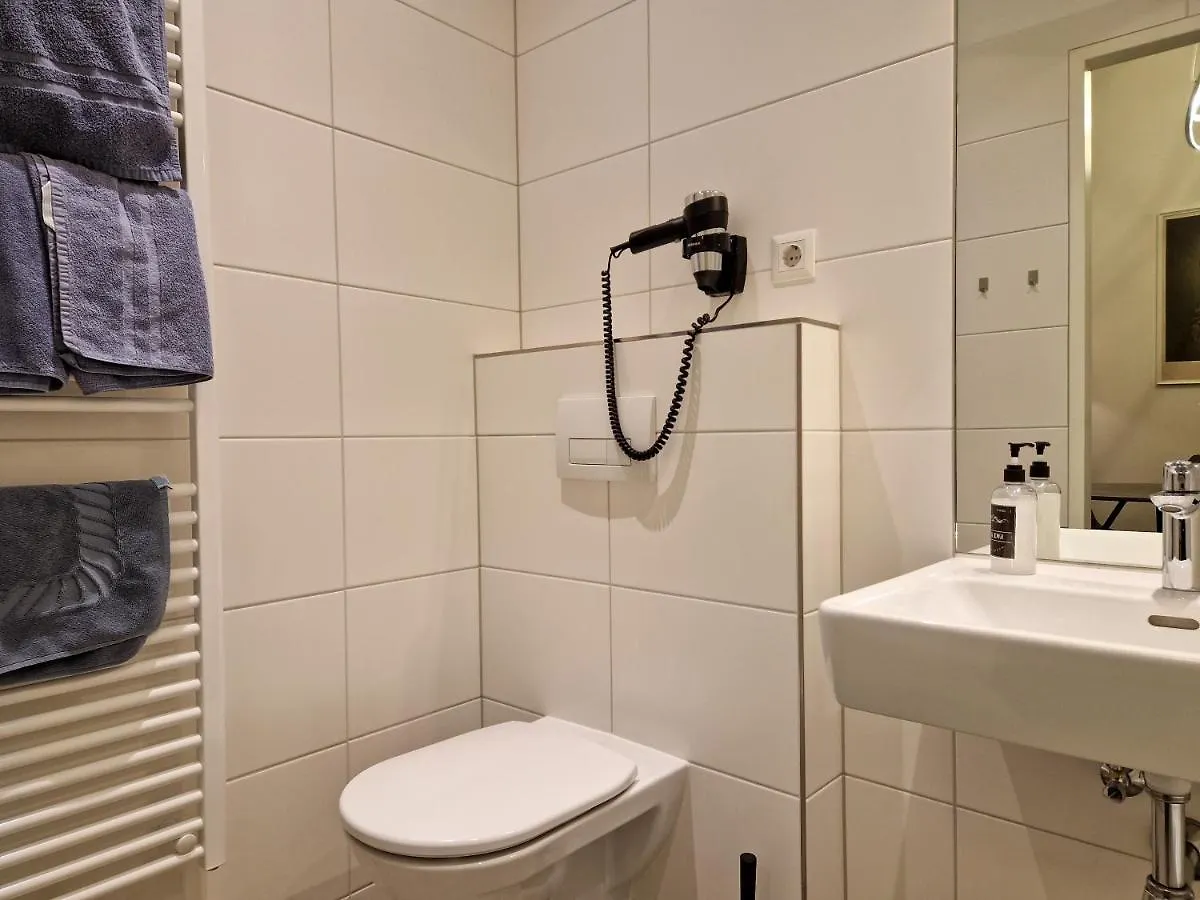 Pension Mozart - Newly Renovated ウィーン 0*,  オーストリア